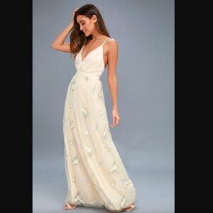 Women’s Lulus Lorenzo Beige Maxi Tulle Dress Size Large